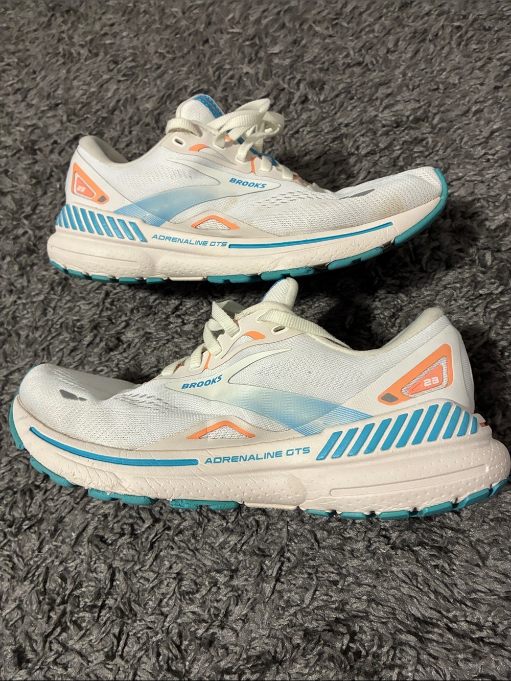 Brooks adrenaline gts 23